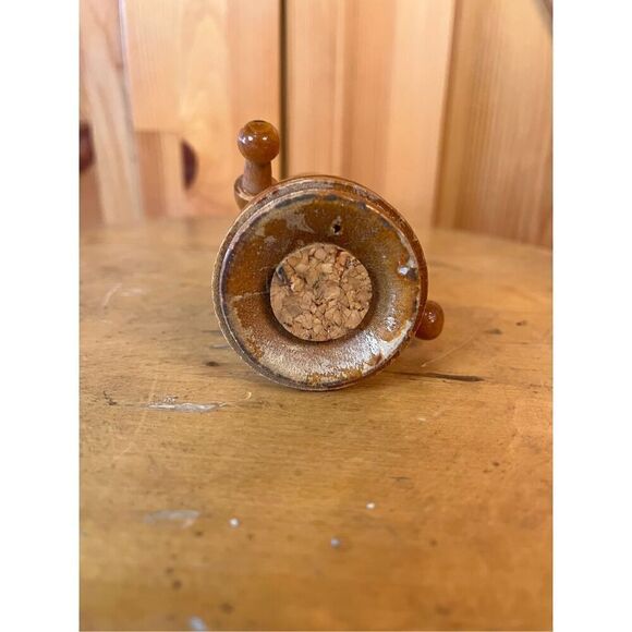 Vintage Wood Robot Pepper Shaker Made in Japan Mid Century Cork Bottom - Picture 6 of 6